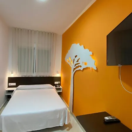 솔 플라야 호텔 2*